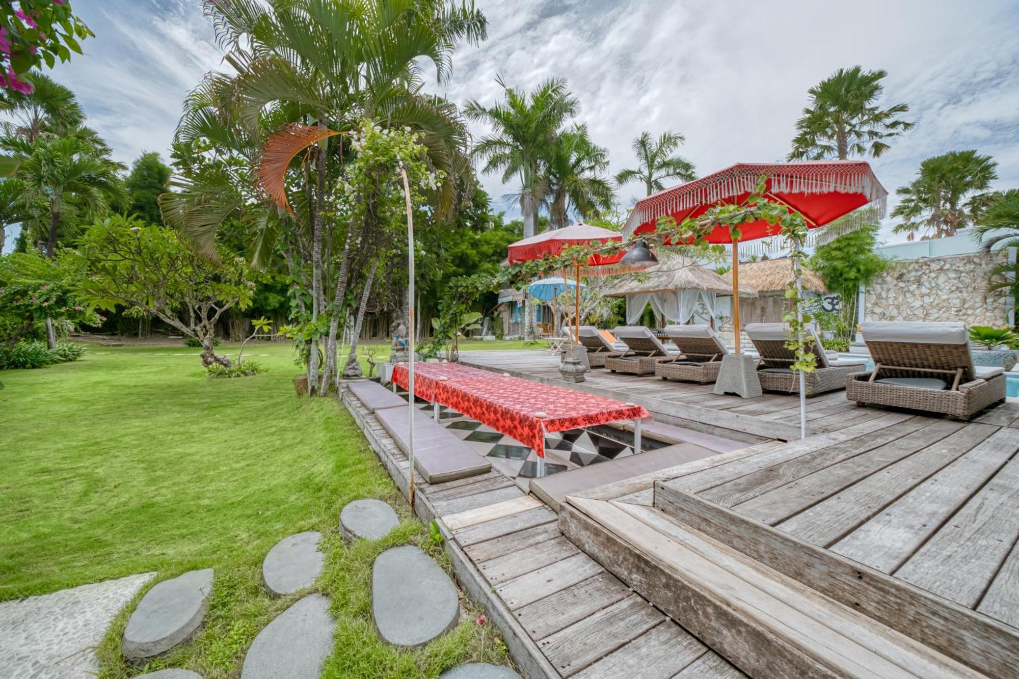 Villa Kalis, 10 Bedroom Family And Group Villa Seminyak Kültér fotó