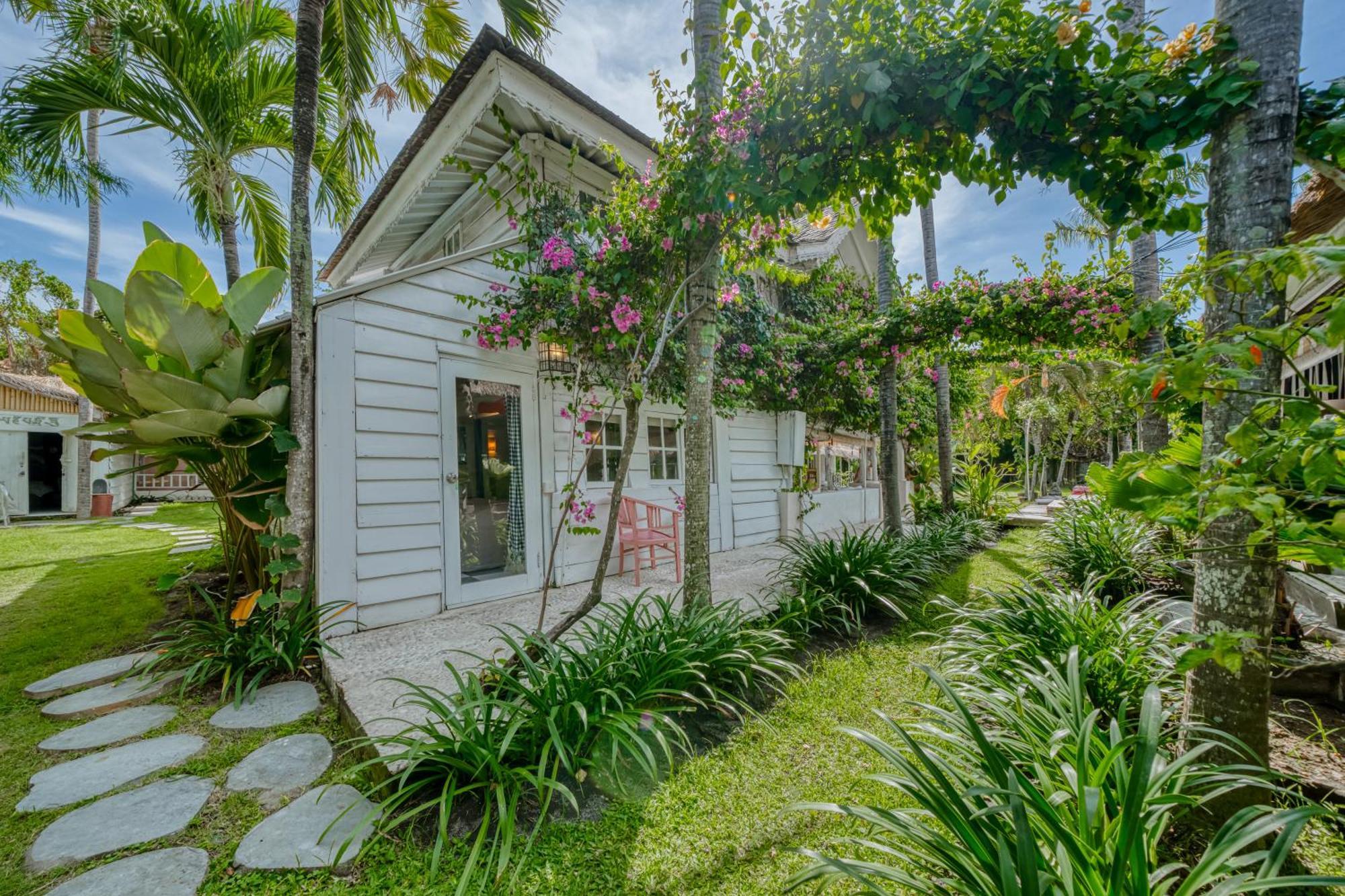 Villa Kalis, 10 Bedroom Family And Group Villa Seminyak Kültér fotó
