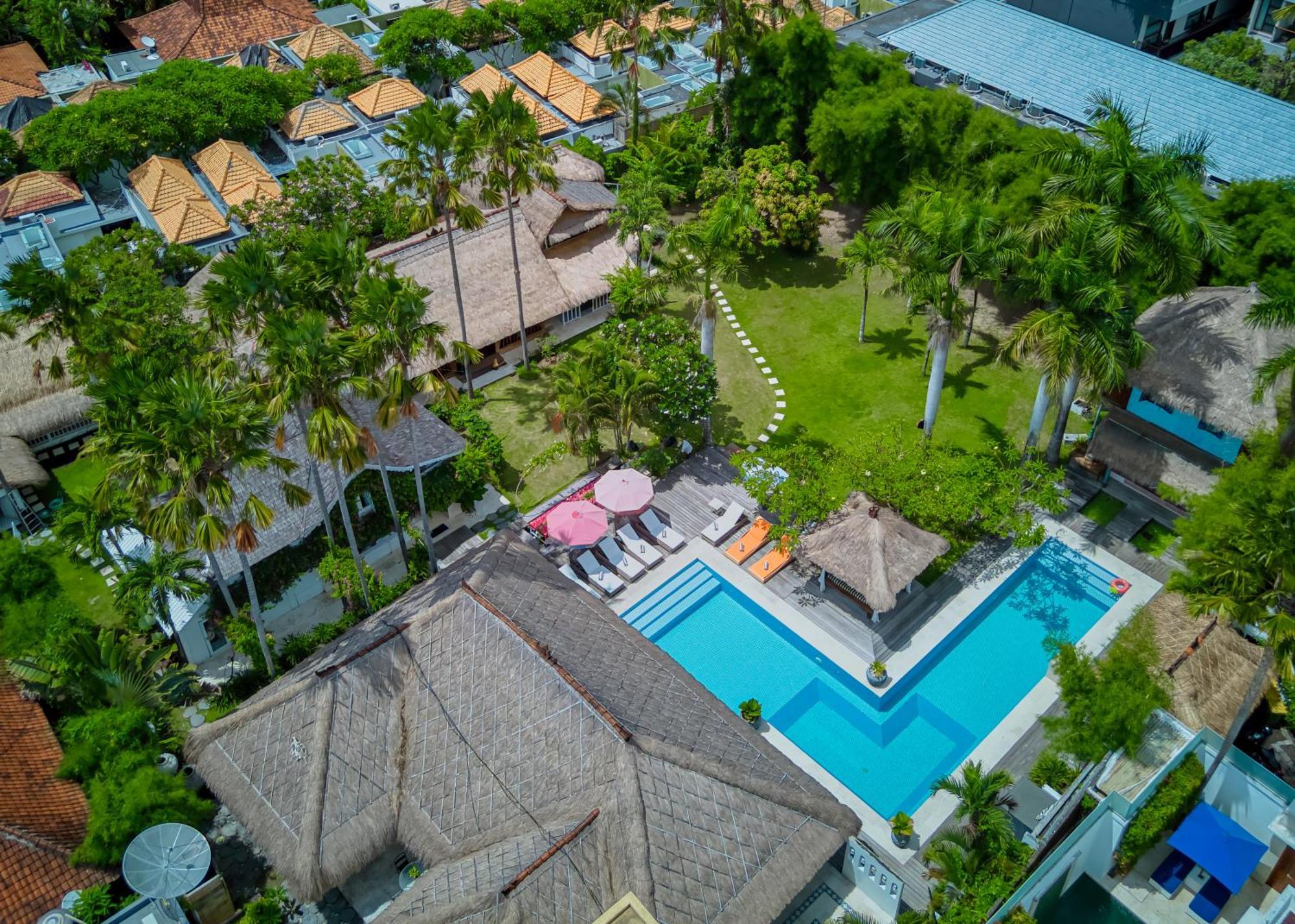 Villa Kalis, 10 Bedroom Family And Group Villa Seminyak Kültér fotó